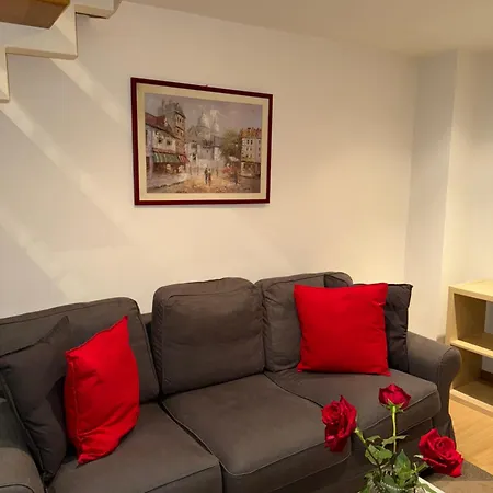 Kejsi Apartment Rome